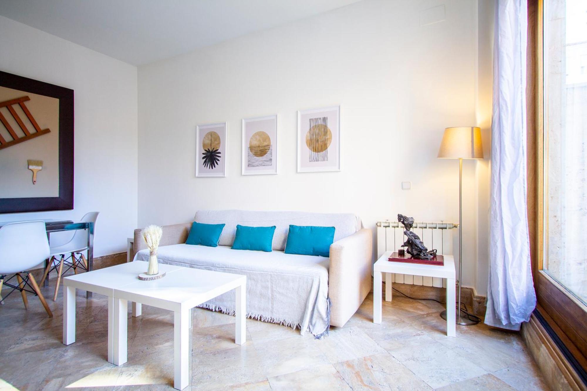 Apartamentos Villablino Arturo Soria Madrid Bagian luar foto