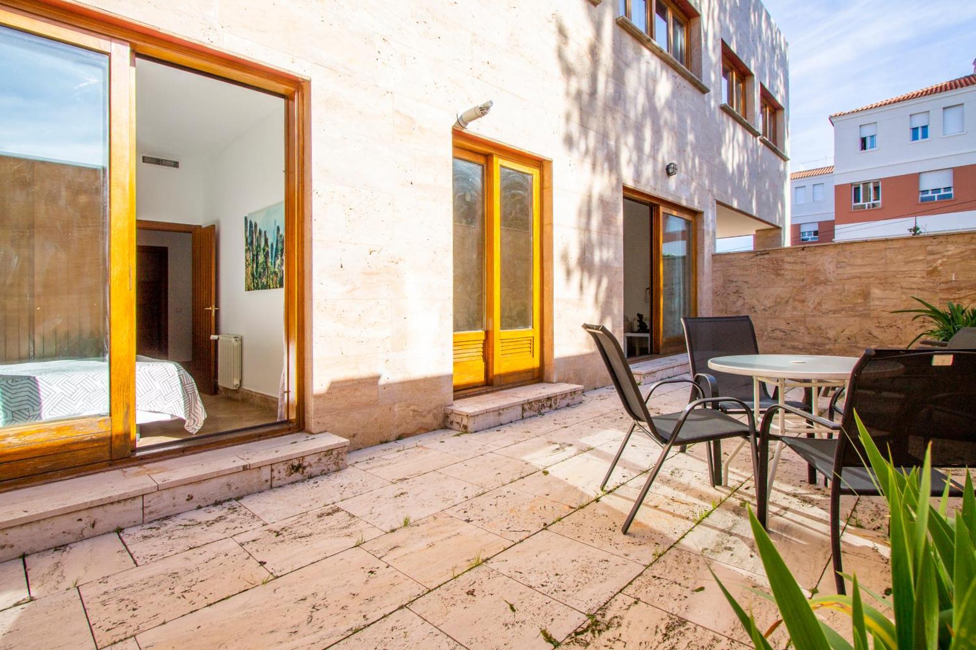 Apartamentos Villablino Arturo Soria Madrid Bagian luar foto
