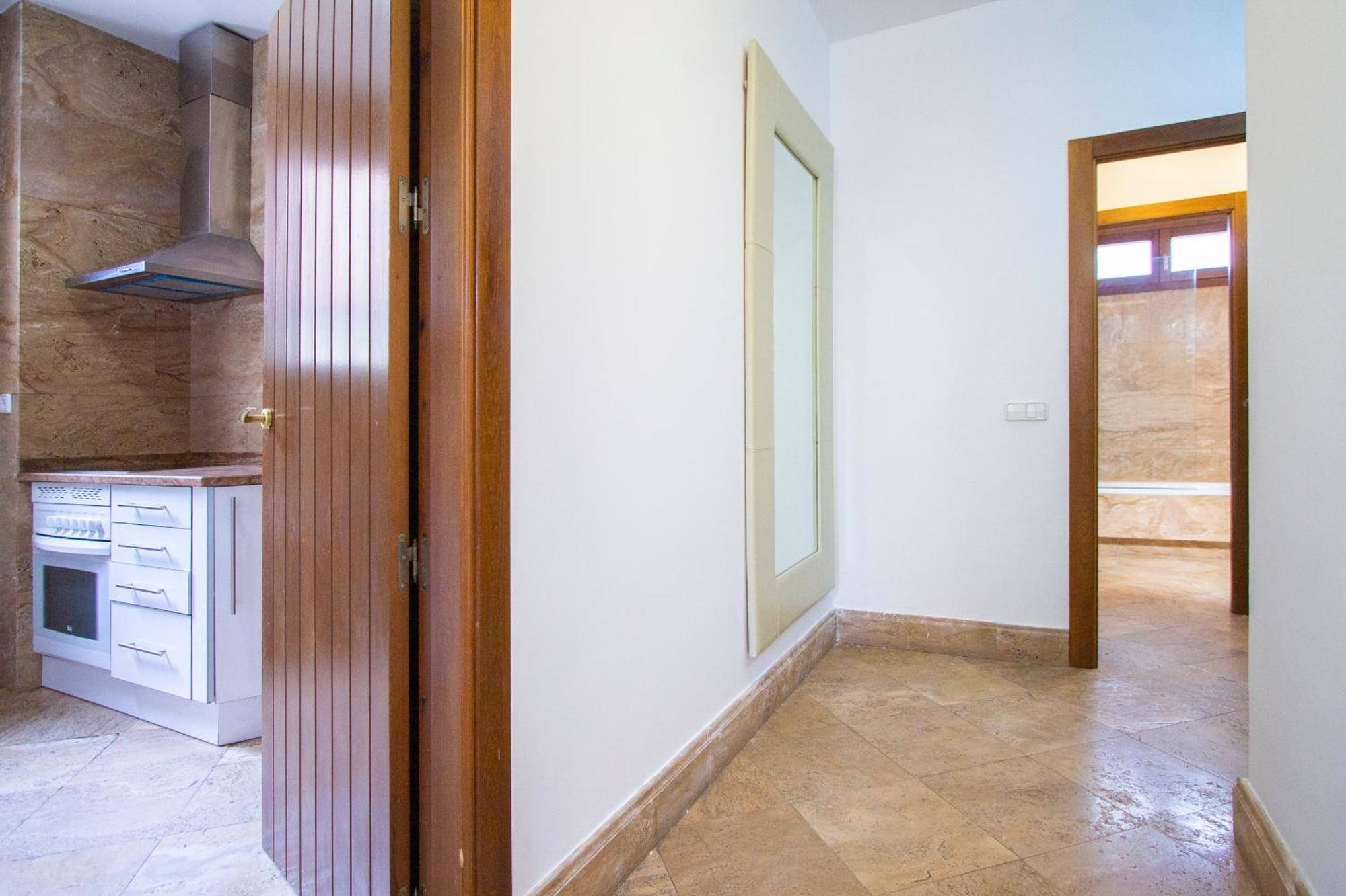 Apartamentos Villablino Arturo Soria Madrid Bagian luar foto