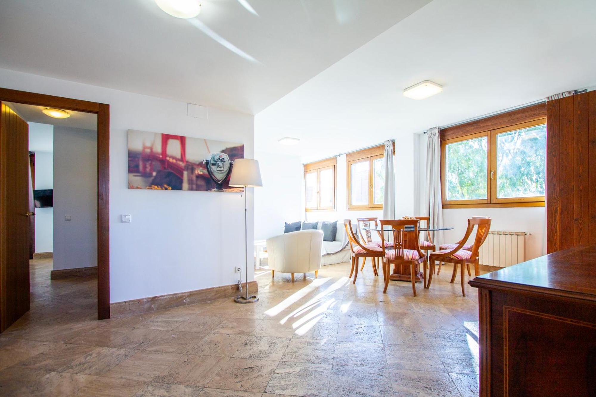 Apartamentos Villablino Arturo Soria Madrid Bagian luar foto